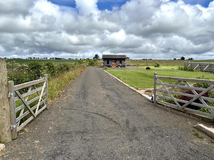The Potter'S Rest, A Cosy Wee Cabin In The Highlands Watten ภายนอก รูปภาพ